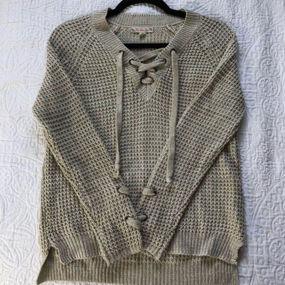 Kohl’s Sweater - Picture 2 of 2